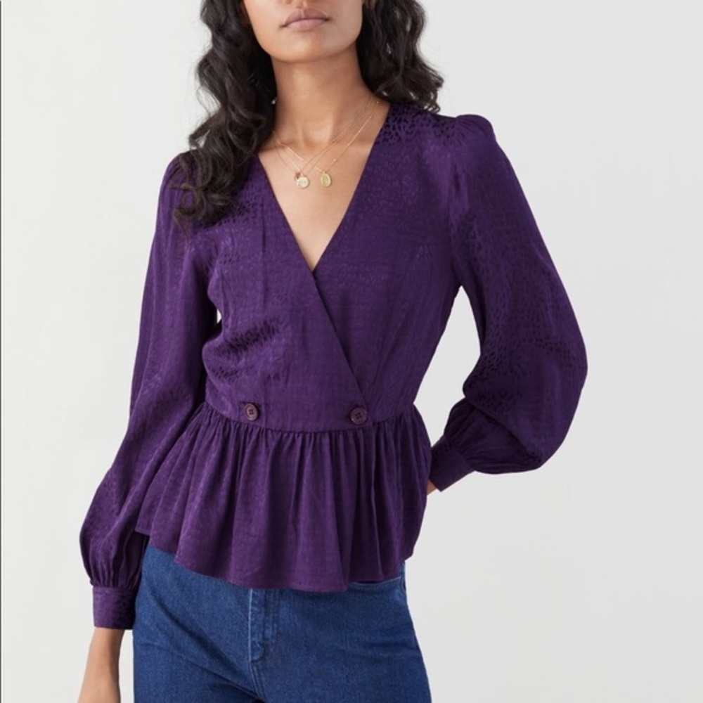 💜HP & Other Stories Jacquard Leo Duo Button Wrap Top